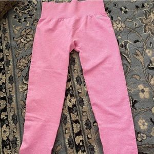 Pink BO + TEE leggings